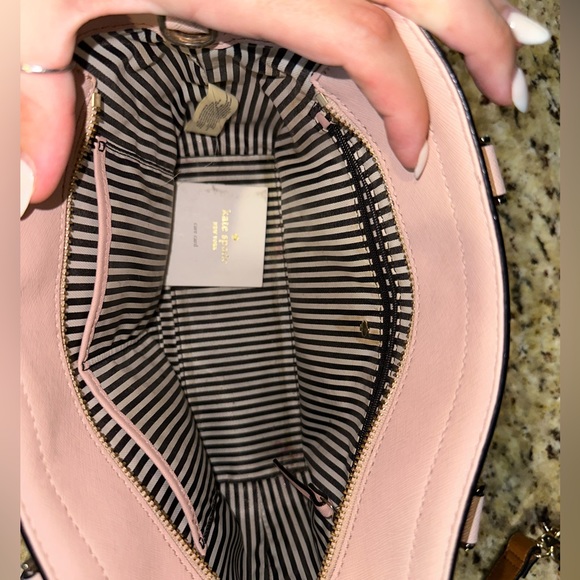 Kate Spade Purse. Lightly used. - Picture 6 of 12